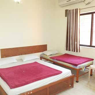 Hotel Sai Seva, Shirdi 4
